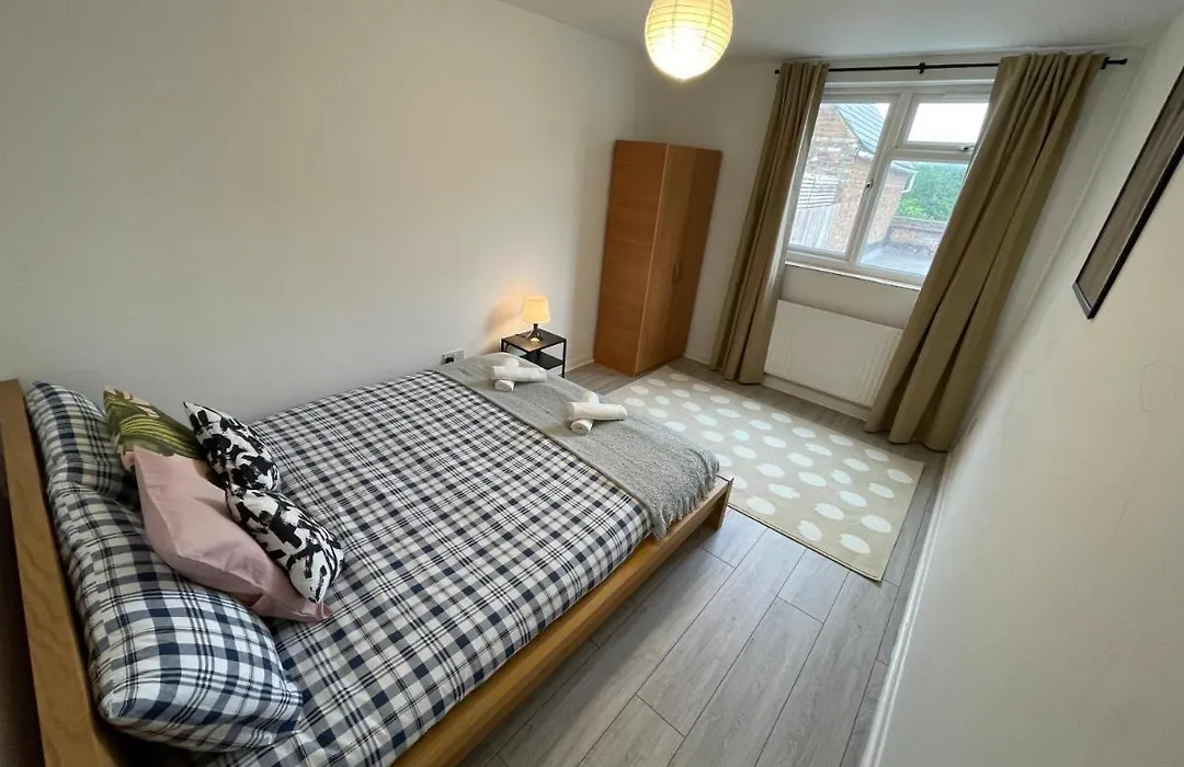 Enormous Family Flat-1