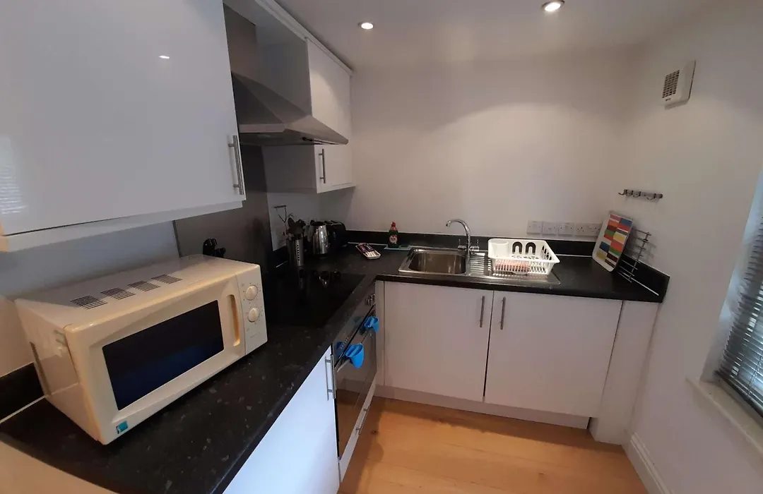 Longridge Road Apartments-1