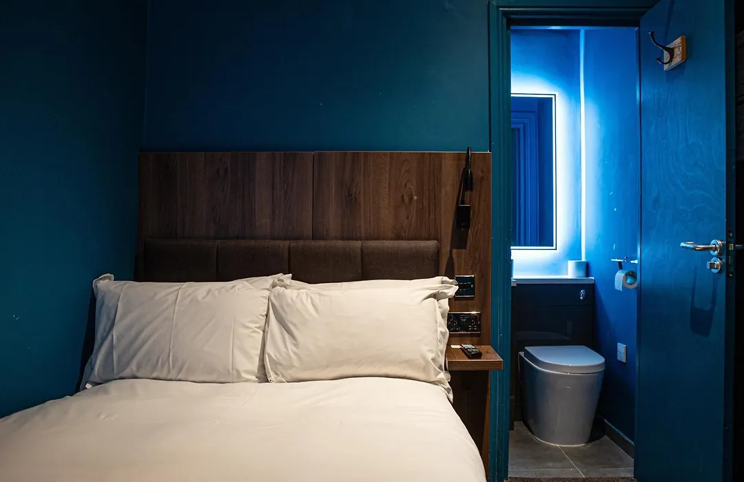 The Cherry Rooms-1