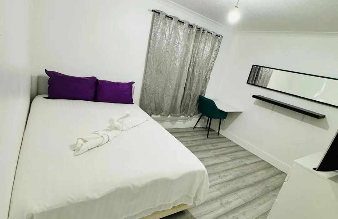 Tarbert Walk Rooms-1