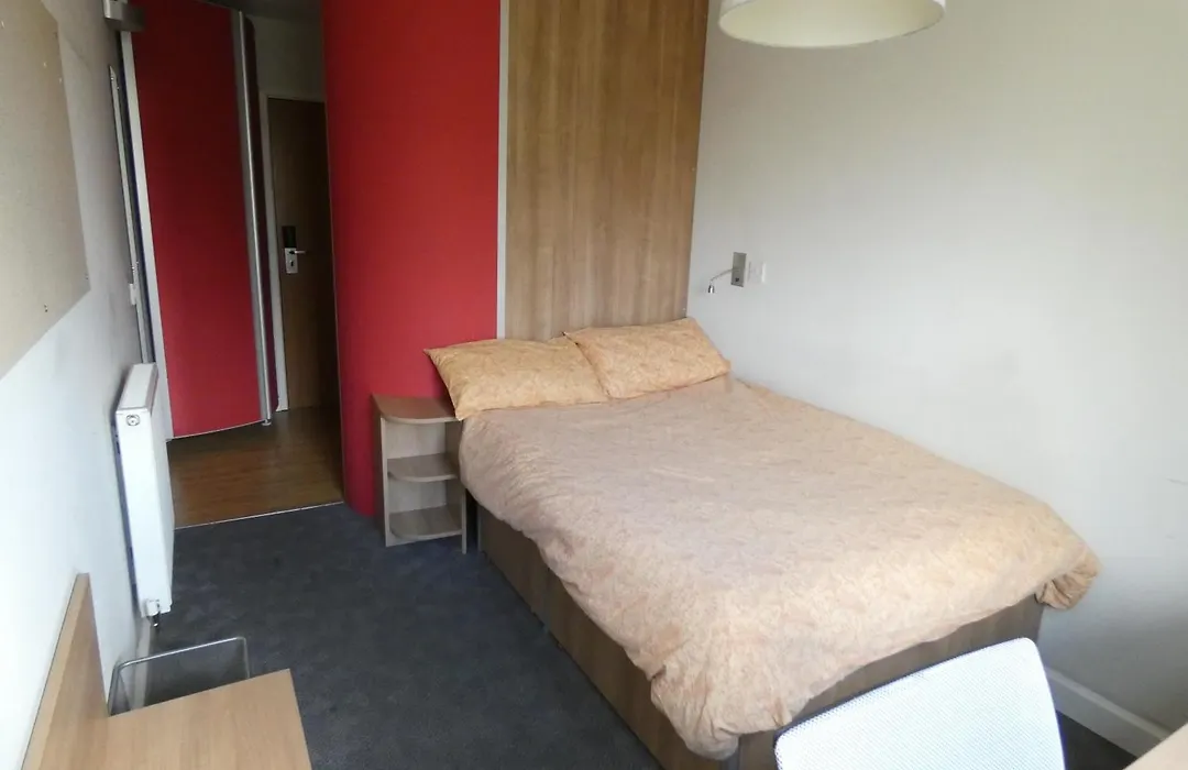 Newington Court-1