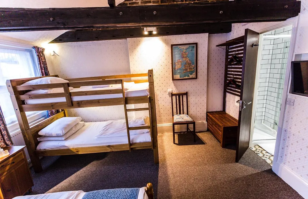 St Athans Hotel-1