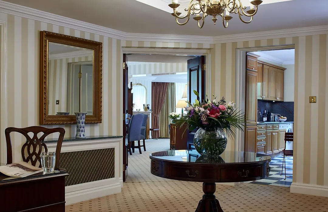 Cheval Thorney Court At Hyde Park-1