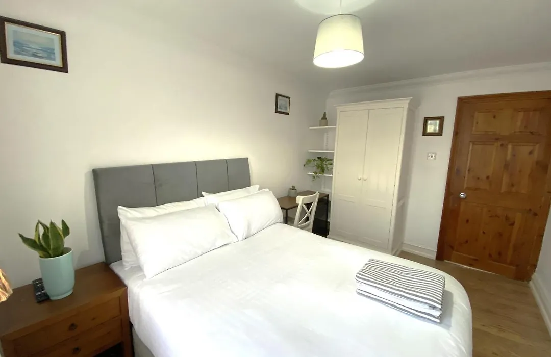 Luxury Guest House-1