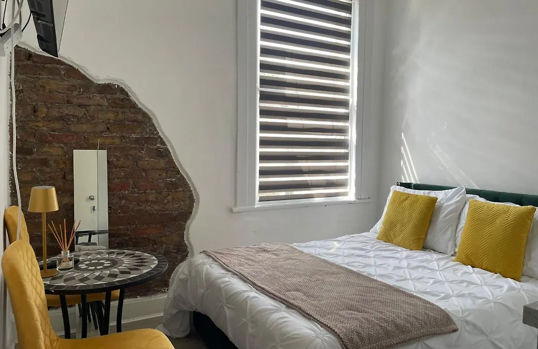 Tottenham City Stays, Opposite Seven Sisters Train Station-1