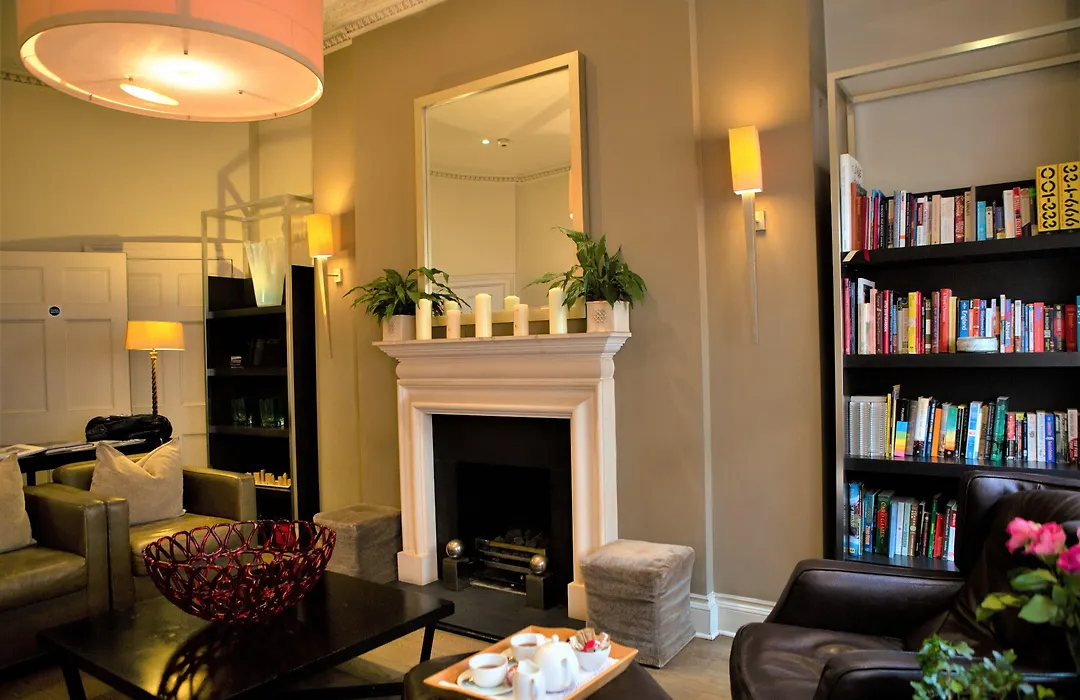 The Sumner Hotel-1