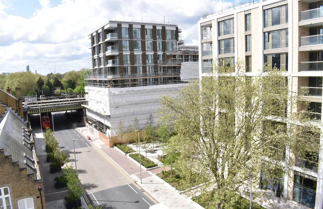 Lr London Apartments - Battersea Park-1