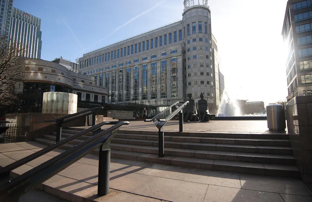 Canary Wharf - Corporate River View Apartments-1
