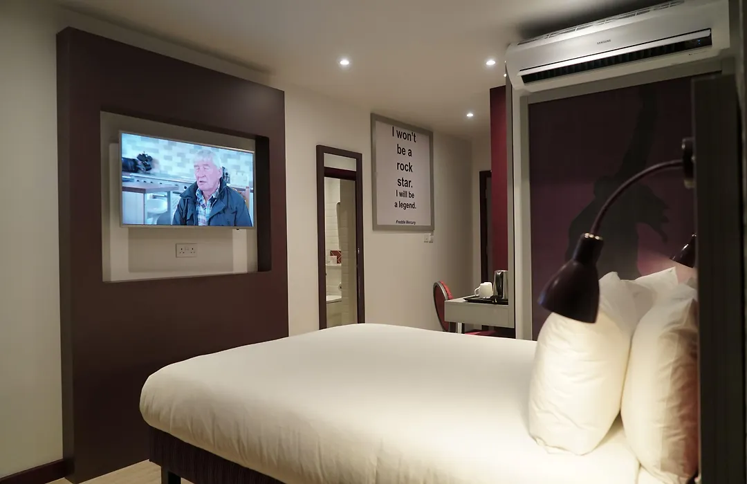 Best Western Plus London Wembley Hotel-1