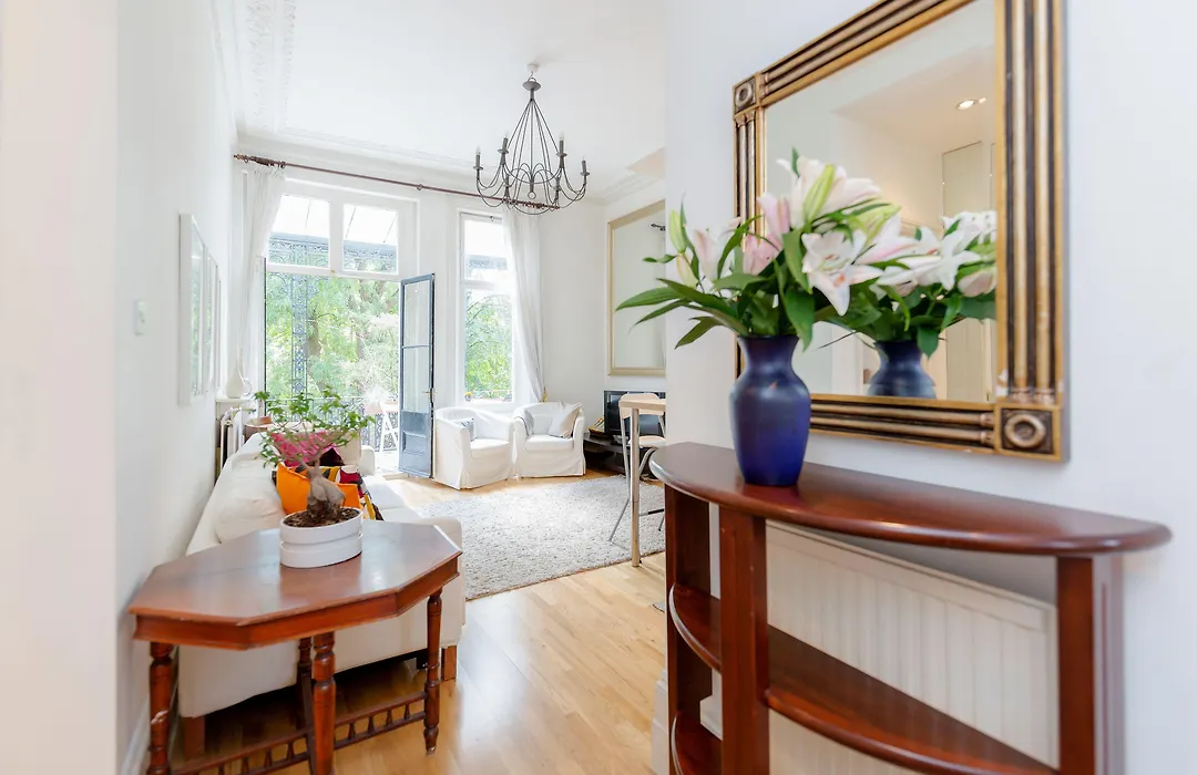 Philbeach Balcony- 2Bed Flat In Earls Ct-1