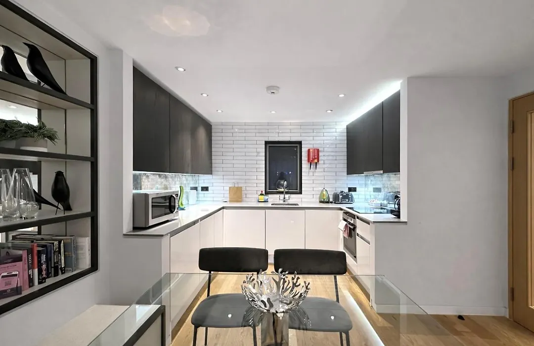 Wigmore Suites Serviced Apartments By Globe Apartments-1