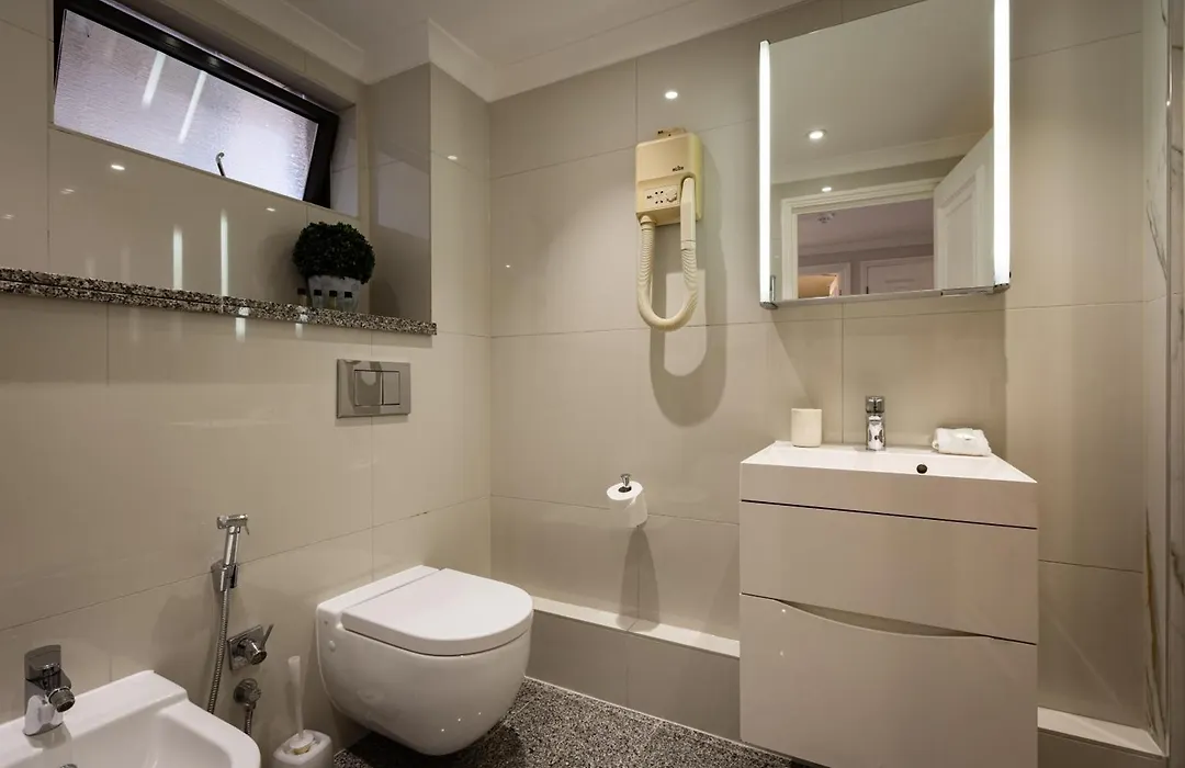 Mayfair House-1