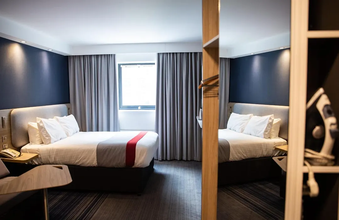 Holiday Inn Express Royal Docks By Ihg-1