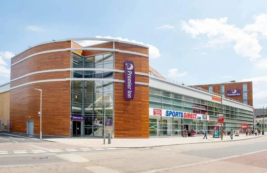 Premier Inn London Wandsworth-1