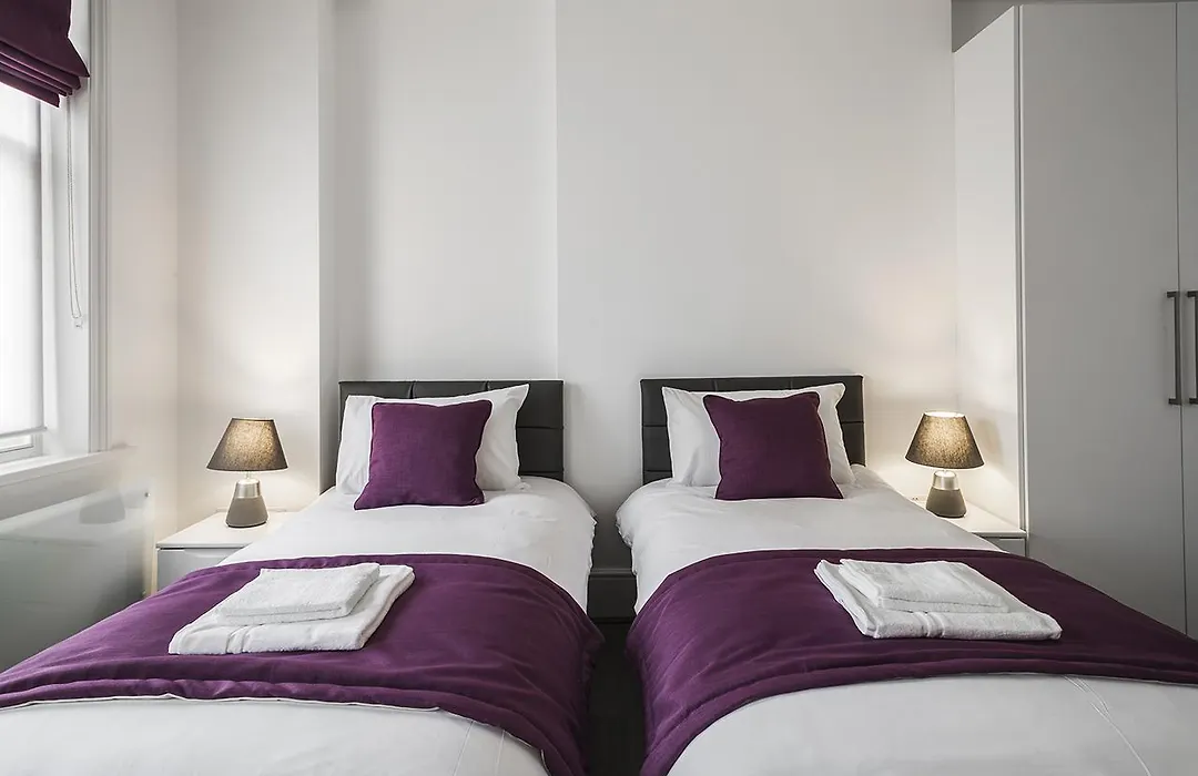 Smart Stay Swiss Cottage-1