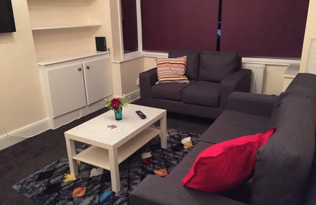 Marble Apartments Tooting House-1