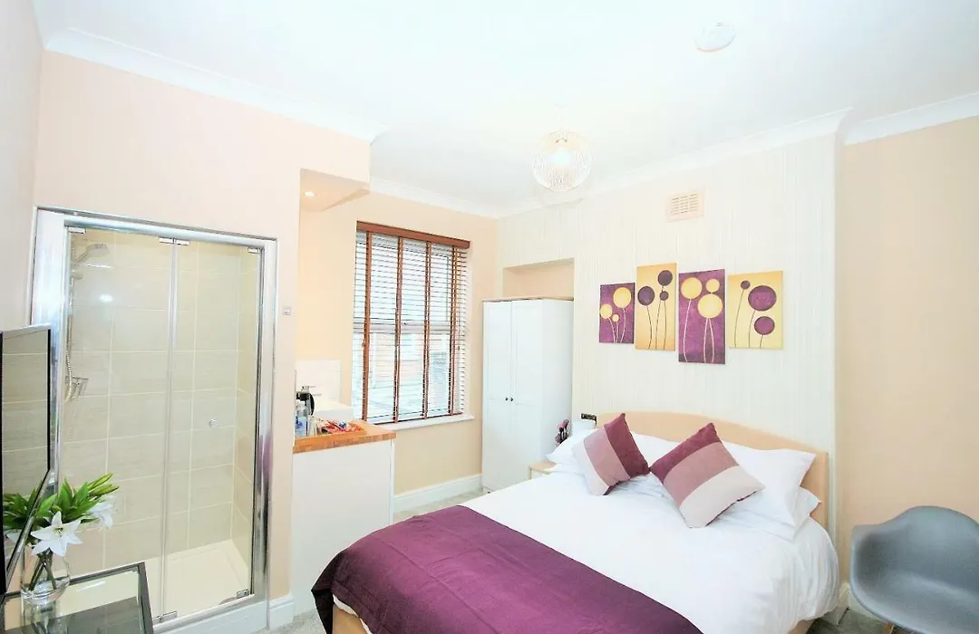 Brick Lane Guest House-1