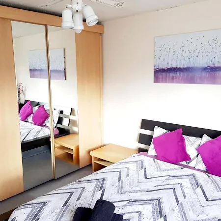 Tower Bridge Rooms-2
