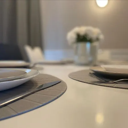 The Cumbria House 5 Bedroom House Stay-3