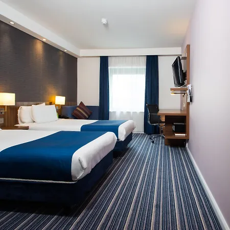 Holiday Inn Express London-Wimbledon-South, An Ihg Hotel-3