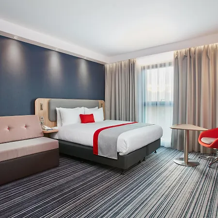 Holiday Inn Express London-Ealing By Ihg-2