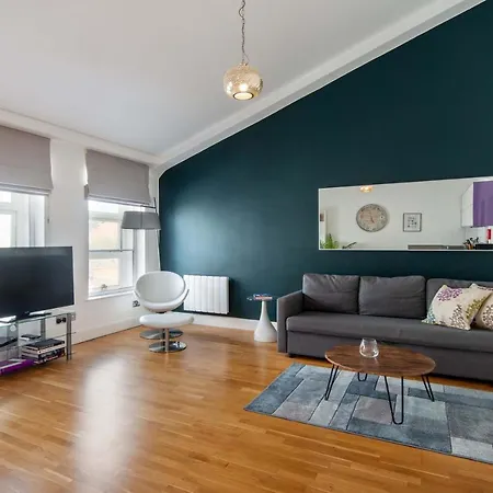 Mulberry North Penthouse By City Living London-3