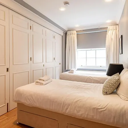 Mayfair Private Apartments-3