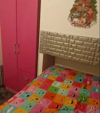 Girly House Female Only Nottinghill-3