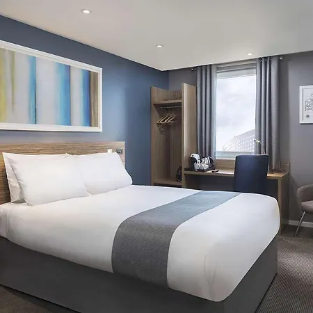 Travelodge London Stratford Hotel-2