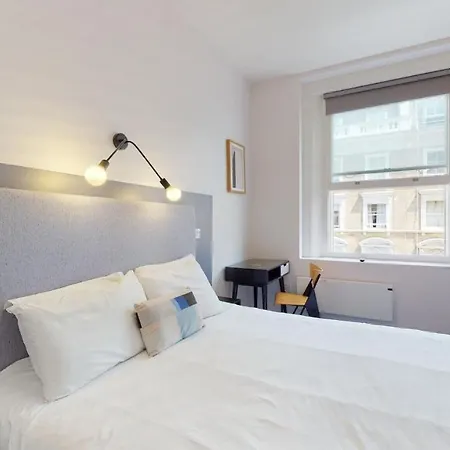Crouch End House By Hiatus Concierge-3
