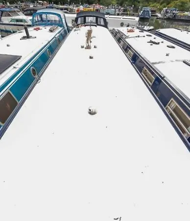 Luxury Boats And Moorings Scrubs Lane-3