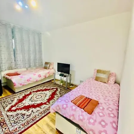 Ground Floor Flat In Bayswater Central London-2
