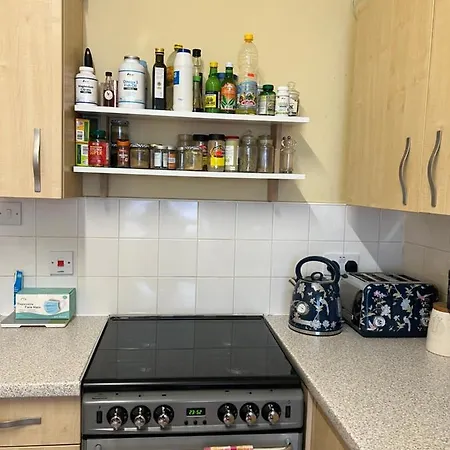 Charming Cosy Doubleroom In A Flat In Central London-2