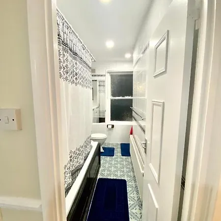 Beautiful House In Central London-2