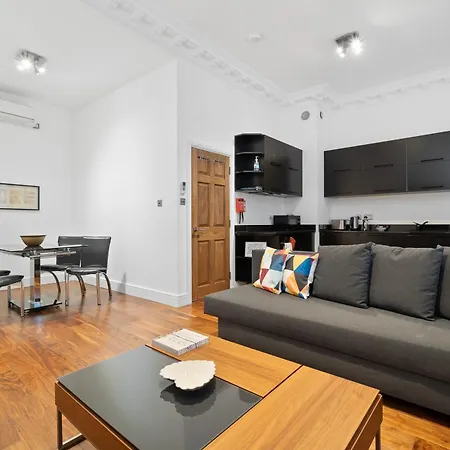 Apartment 2, 48 Bishopsgate By City Living London-2