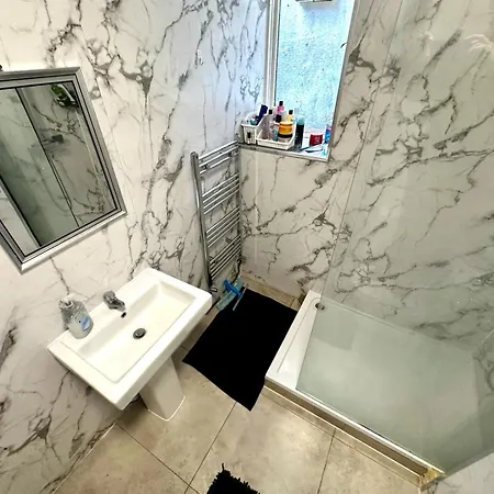 Whitechapel Station Rooms R1-3