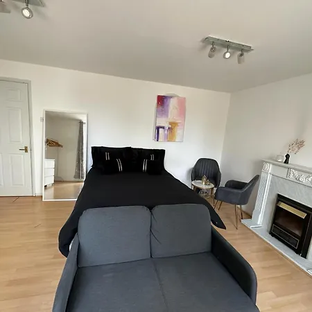 Luxury Stay Near London Eye Zone 1-3