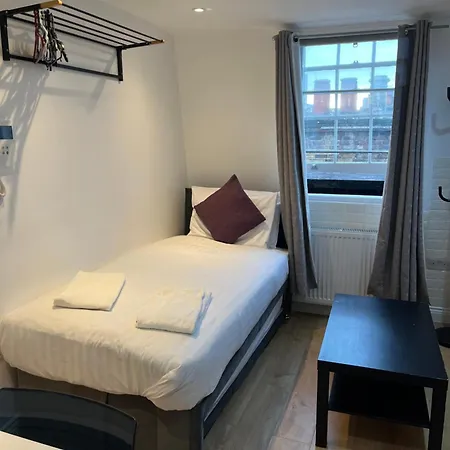 Gloucester Place - Baker Street-3