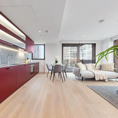 Central London New 2 Bedroom Flat Riverview Balcony-2