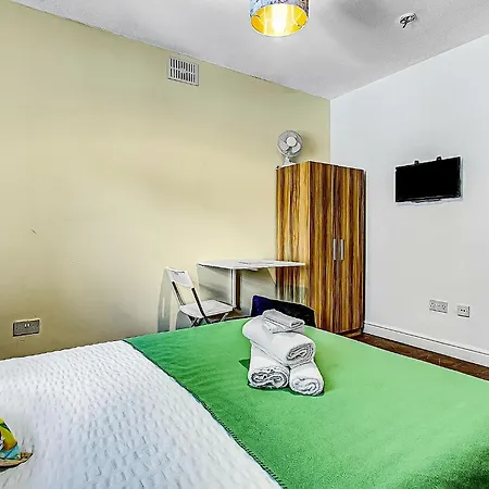 Oat Homes-2