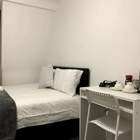 Warren Street Guest House-2