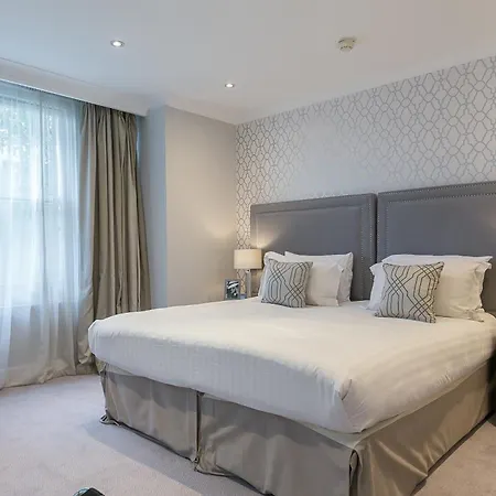 Chilworth Court-2