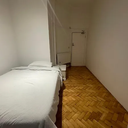 Room With Shared Bathroom And Kitchen-2