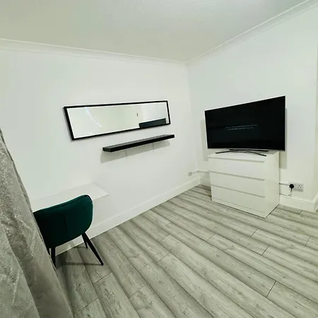 Tarbert Walk Rooms-2