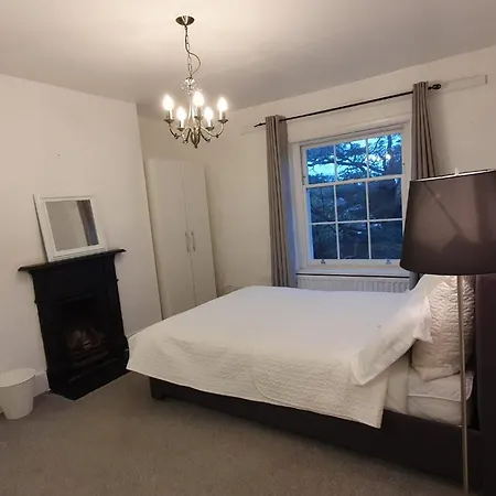 Hill House-3