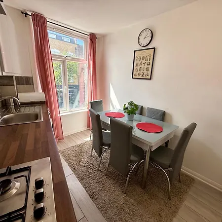 Enormous Family Flat-3