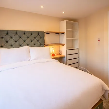 82A Dalston Lane Terrace-2