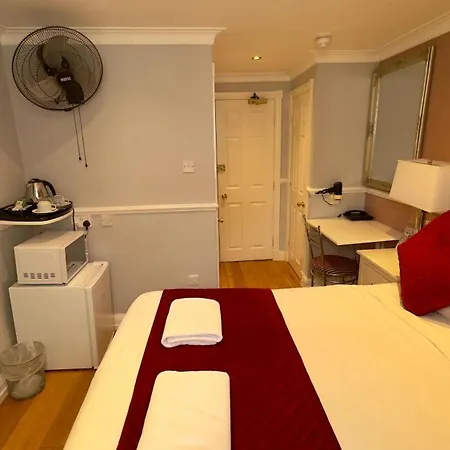 Classic Hyde Park Hotel-2