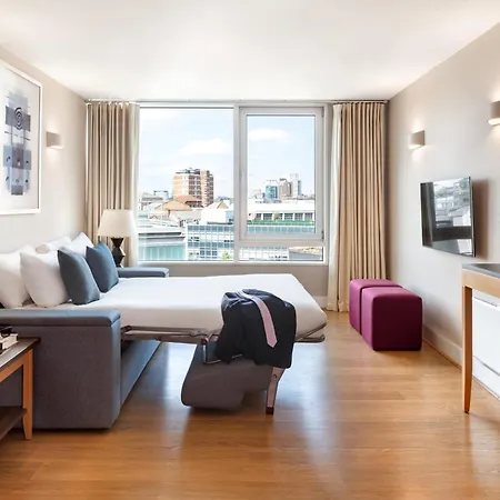 Marlin Apartments London Bridge - Empire Square-3