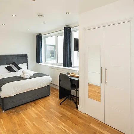 Se10 House-3